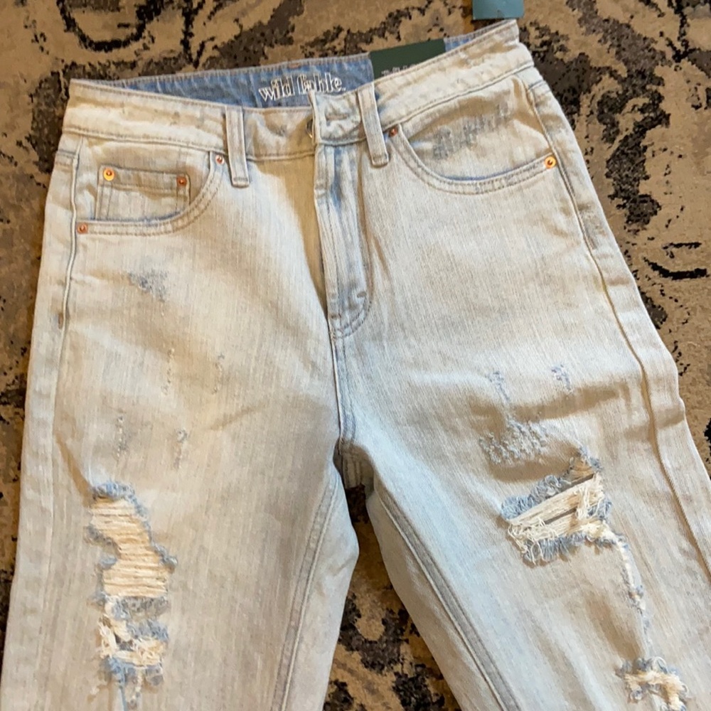 Light wash wild fable highwaisted jeans